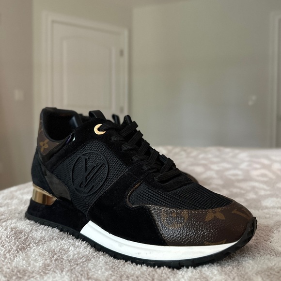 Louis Vuitton Run Away Sneaker - Picture 3 of 10